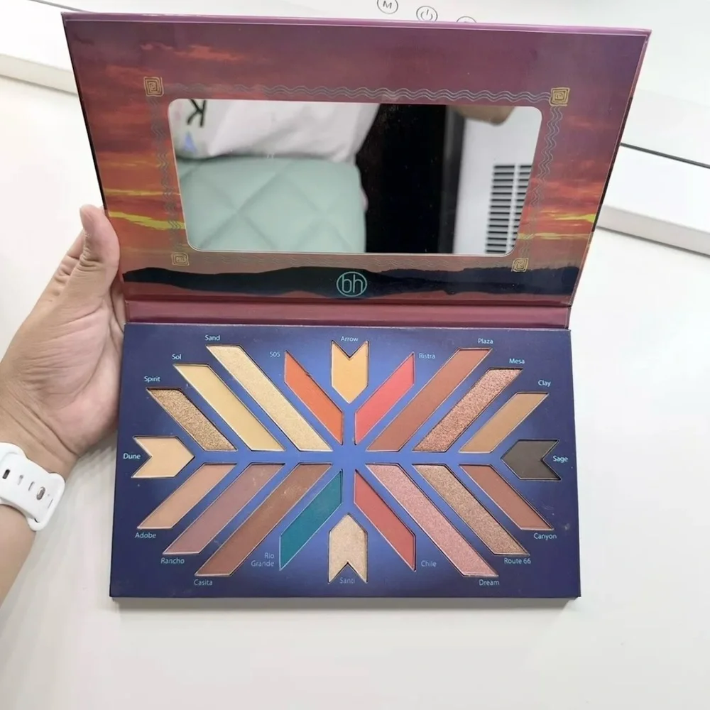 Bh Cosmetics Santa Fe Pallet